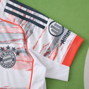 Camisa Bayern de Munique II 2025/26 Feminina